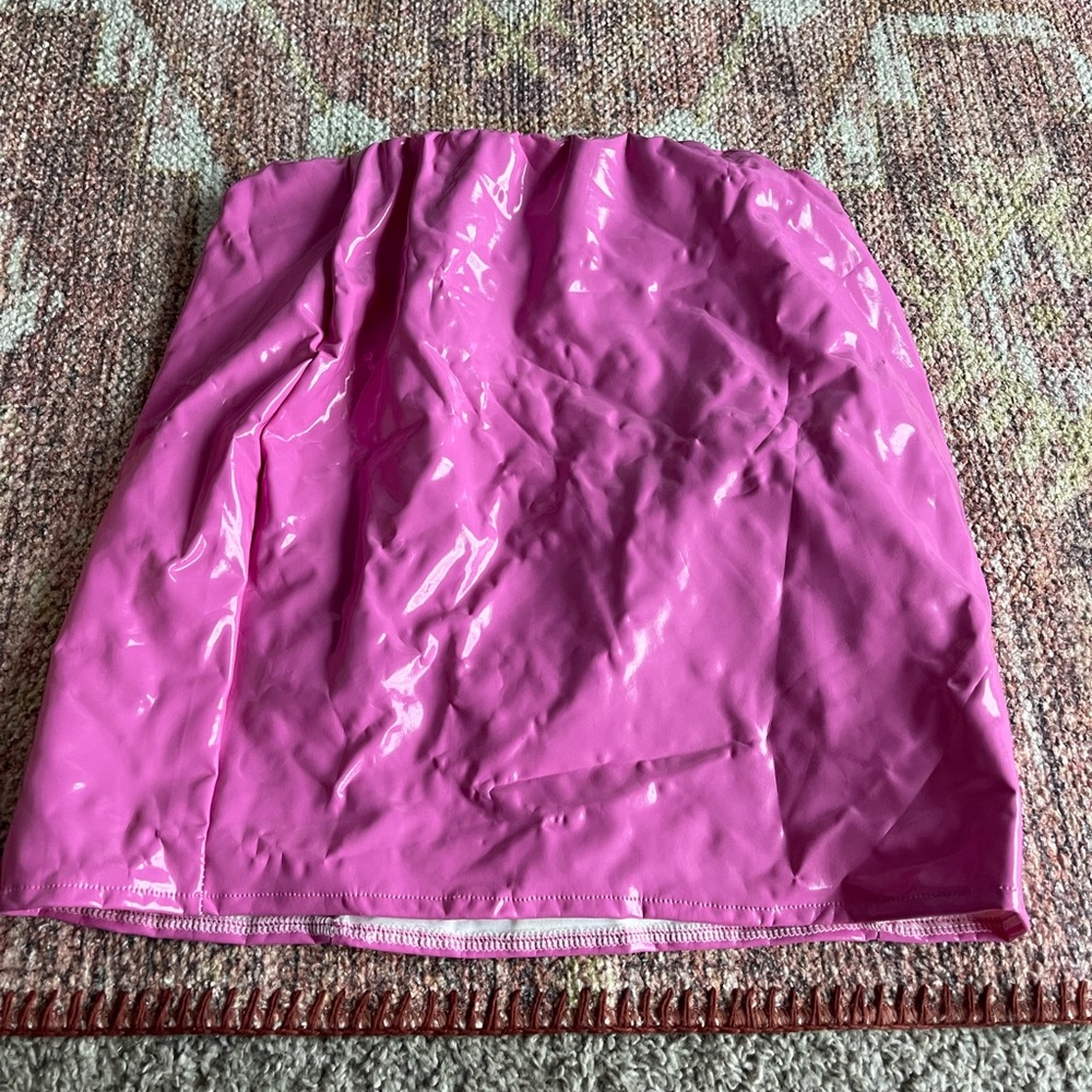 AMAZON PINK LATEX SKIRT
